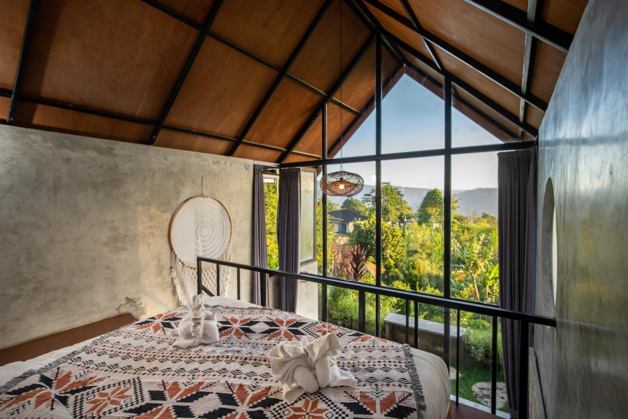 Puncak Gunung Kintamani Hotel Exterior photo