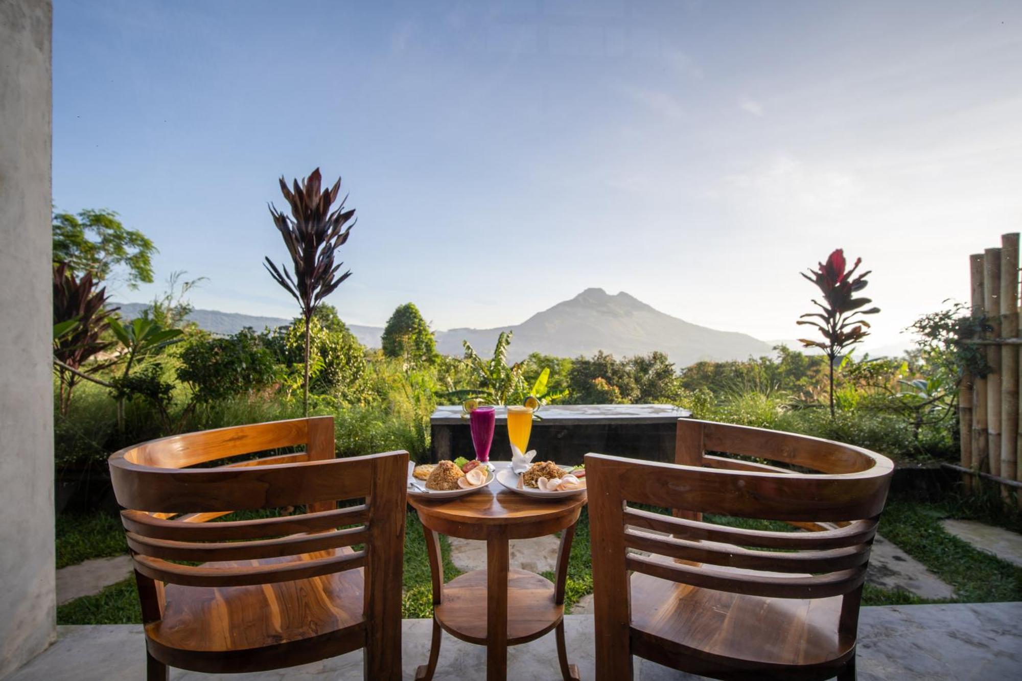 Puncak Gunung Kintamani Hotel Exterior photo