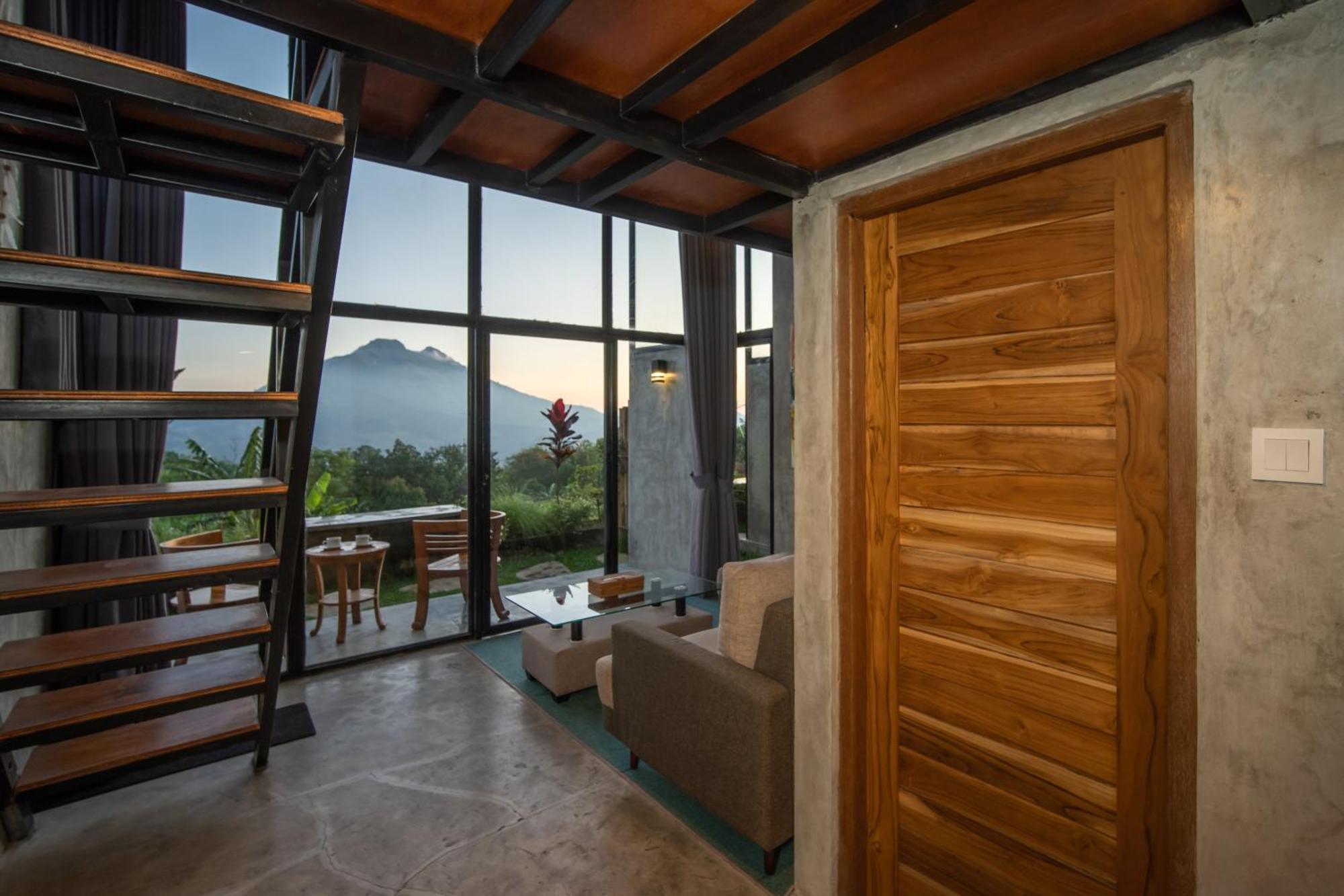 Puncak Gunung Kintamani Hotel Exterior photo