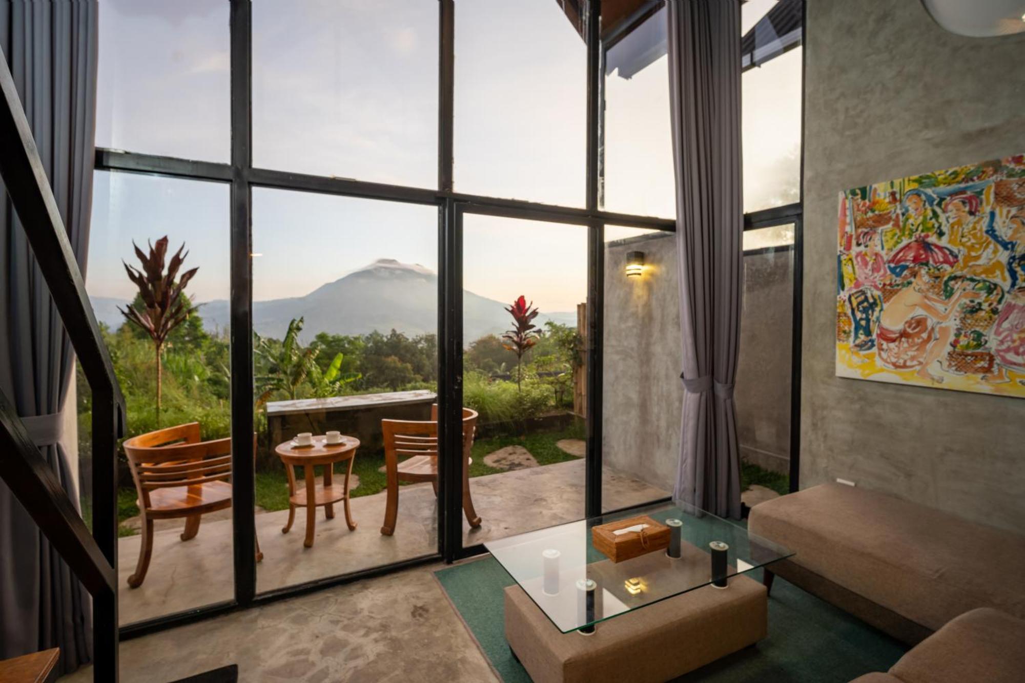 Puncak Gunung Kintamani Hotel Exterior photo